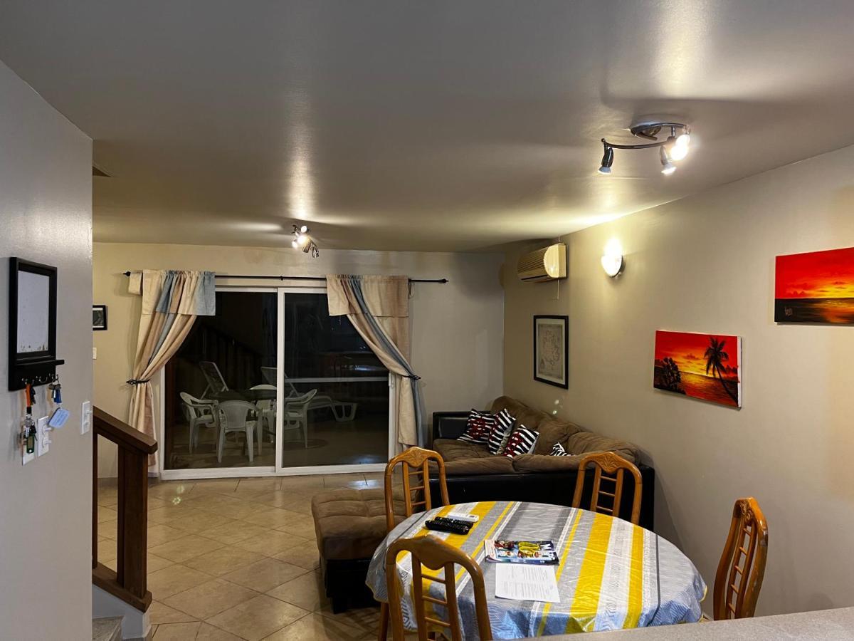 Antigua Chiama Italia Villas Jolly Harbour エクステリア 写真