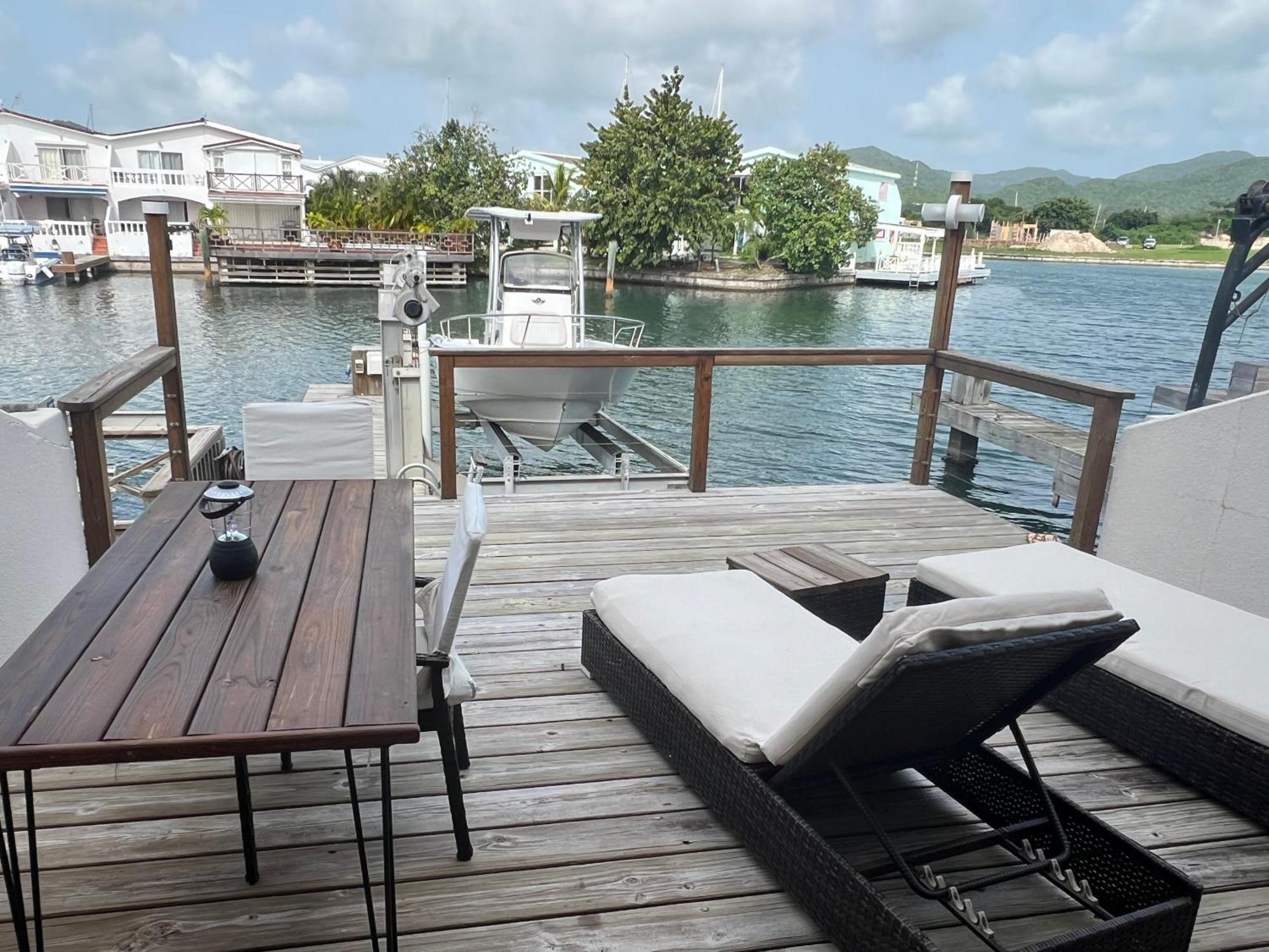 Antigua Chiama Italia Villas Jolly Harbour エクステリア 写真