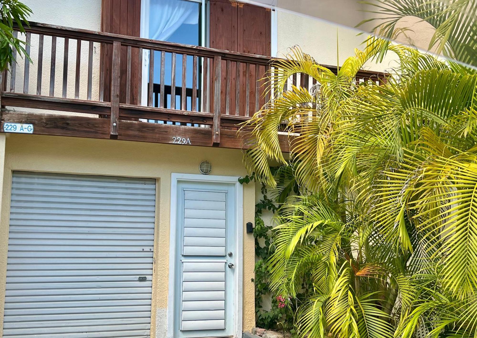 Antigua Chiama Italia Villas Jolly Harbour エクステリア 写真