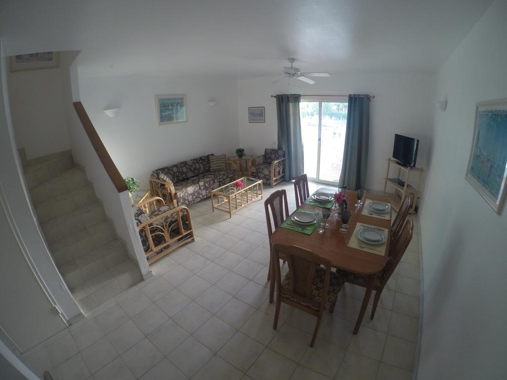 Antigua Chiama Italia Villas Jolly Harbour エクステリア 写真