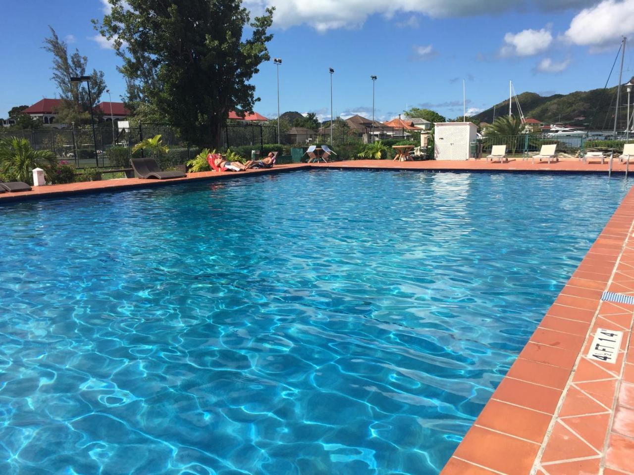 Antigua Chiama Italia Villas Jolly Harbour エクステリア 写真